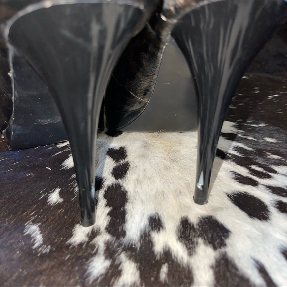 Steve Madden 👠 Metallic Patent Leather Peep-Toe Heels - Picture 5 of 9